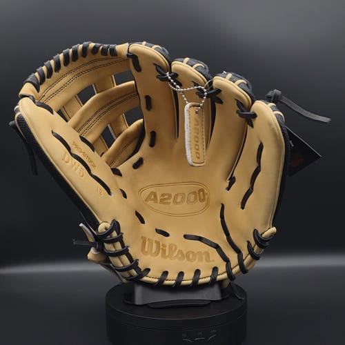 Wilson RH Infield A2000 dw5 Baseball Glove 12" (New)