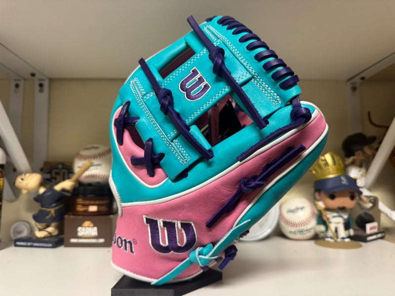 2025 Wilson A2K RH Infield Baseball Glove 11.5" (New)