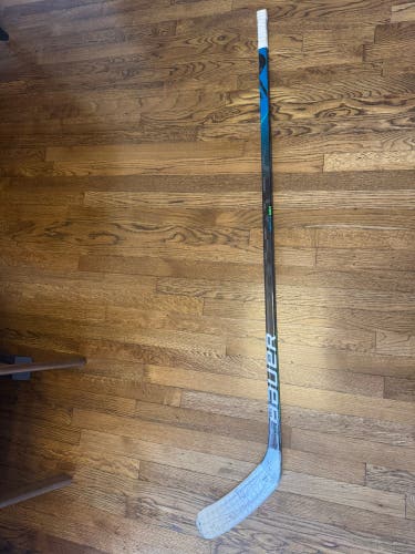 Intermediate Bauer Nexus Geo Right Handed Hockey Stick P92M 55 Flex (Used)