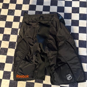 Philadelphia Flyers Black Medium Reebok Pant Shell Pro Stock (Used)