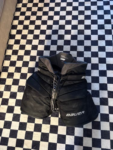 Senior Medium Bauer Elite Hockey Goalie Pants (Used)