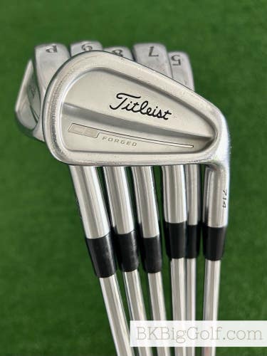 Titleist 714 CB Forged Iron Set 5-P / NS Pro 95 Stiff