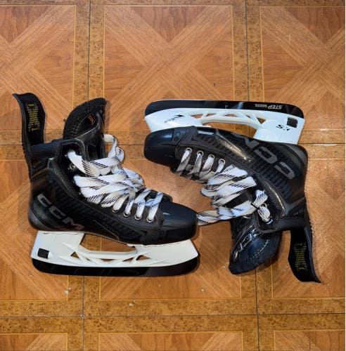 CCM Tacks XF Pro Hockey Skates Regular Width 7.5