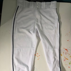 White Medium Adult Easton Baseball Game Pants Knickers (New)