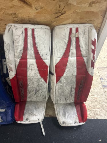34" TPS Response R8 Goalie Leg Pads (Used)