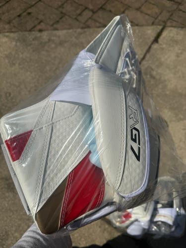 NHL/KHL 2025 Warrior Ritual G7 RTL Regular (New)