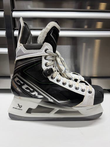 CCM Ribcor Pro Hockey Skates Size 9 Regular Width RADKO GUDAS NHL Pro Stock 288mm (Used)