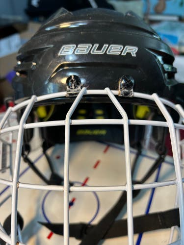 Large Bauer Re-Akt Helmet (Used)
