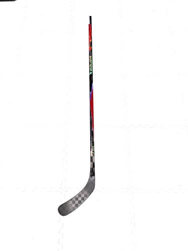 New Senior Red RH Bauer Vapor Flylite, 77 Flex, P92