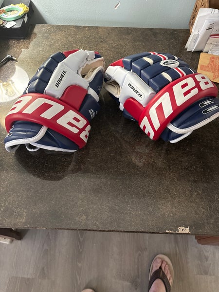 Bauer Supreme 2000 Gloves 13" (Used)