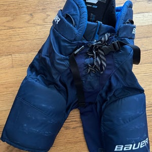 Intermediate Medium Bauer HP Pro Hockey Pants (Used)