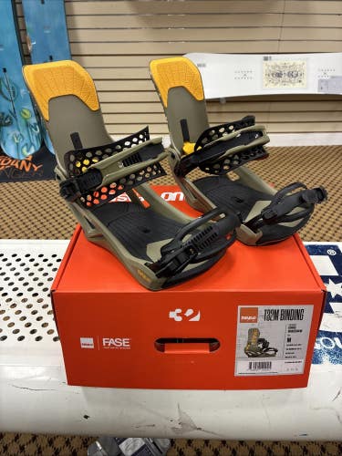 Thirty Two T32M FASE SIZE M Mens Snowboarding Binding NEW 25/26 Chris Bradshaw