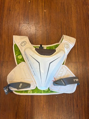 Large Adult Maverik M5 Shoulder Pads (New)