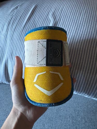 Yellow Senior EvoShield Elbow Guard Elbow Protection (Used)