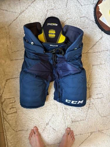Senior XL CCM Super Tacks Hockey Pants (Used)