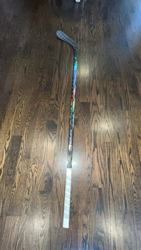 Senior Bauer Proto-R Left Hand Hockey Stick P28 70 Flex Pro Stock (Used)