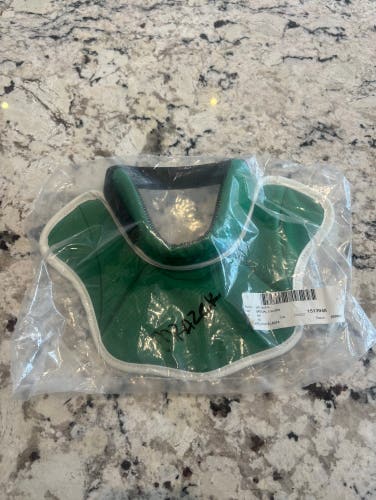 Brand New Pro Stock Vaughn Goalie Neck Guard Green St Pats