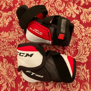 Junior Medium CCM JetSpeed FT485 Elbow Pads (Used)