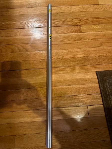 Adult Warrior Kryptolyte Shaft (Used)