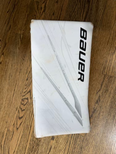 Senior Bauer Hyperlite 2 Goalie Blocker I Regular (Used)