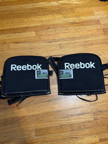 Senior Reebok Senior Thigh Boards (Used)