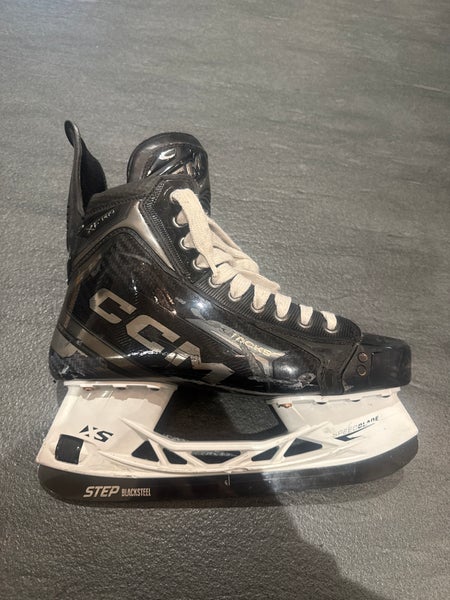 Black 2024 CCM Tacks XF Pro Hockey Skates Regular Width 8.5 (Used)