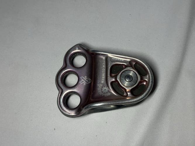 #2894 DMM Hitch Climber Eccentric Pulley 7-14mm Rope Climbing