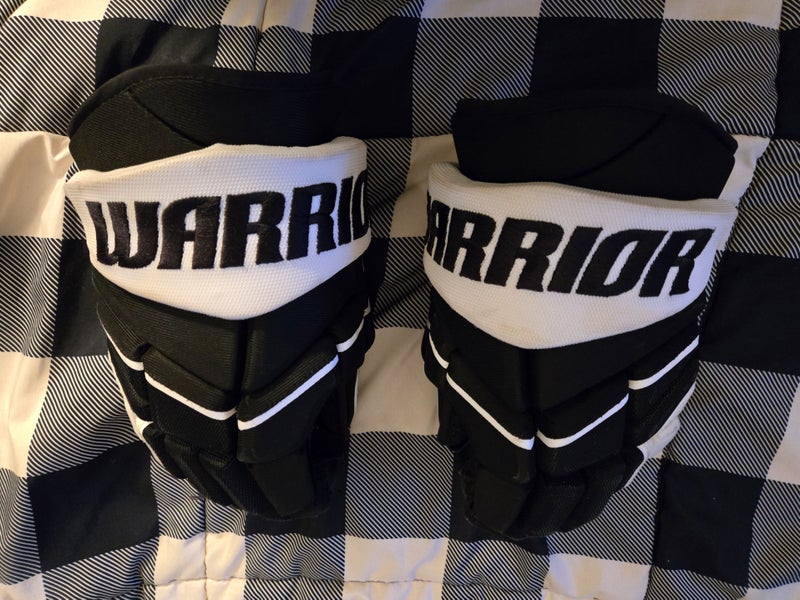 Warrior Alpha LX 30 Gloves 14" (Used)