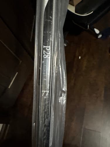 Senior Bauer Vapor Team Right Handed Hockey Stick P28 77 Flex Pro Stock (New)