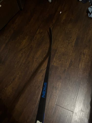 Senior Bauer Nexus League Right Handed Hockey Stick P92 77 Flex Pro Stock (New)