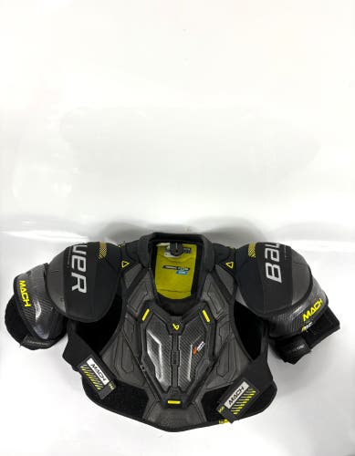 Medium Senior Bauer Supreme Mach Shoulder Pads (Used)