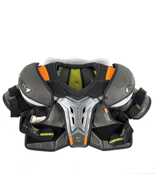 Men's Large Senior CCM XF Pro Shoulder Pads (Used)