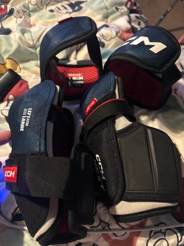 Senior Extra Large CCM Next Elbow Pads (Used)