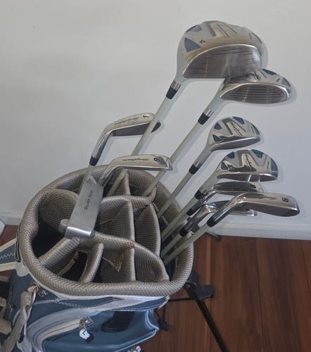 Tommy Armour Silver Scot 10 pc Golf Set RH Ladies DLT TA-24 shaft + Bag