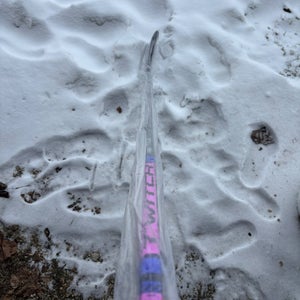 Bauer Twitch Custom Left Hand Hockey Stick P28 Senior 77 Flex (New)