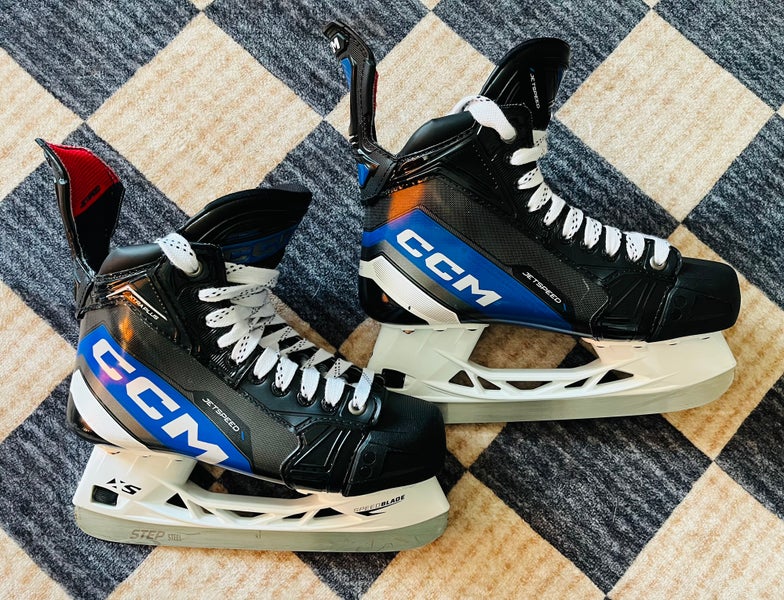 CCM JetSpeed XTRA PLUS Hockey Skates Wide Size 6.5