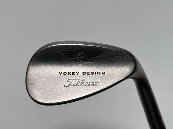 Titleist Vokey Chrome 200 Wedge 52* 8 Bounce True Temper Dynamic Gold Steel RH
