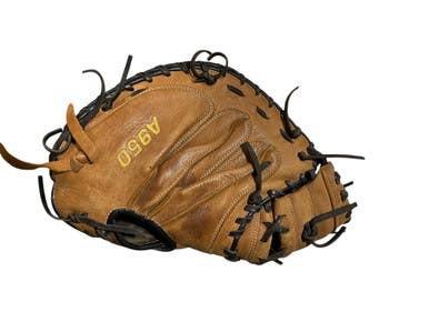 Used Wilson A950 BB/SB Catchers RH Throw Brown 34" 11847-S000033898