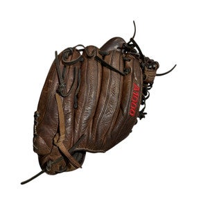Used Wilson A1000 BB/SB Glove RH Throw Brown 12 1/2" 11847-S000033895