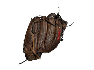 Used Wilson A1000 BB/SB Glove RH Throw Brown 12 1/2" 11847-S000033895