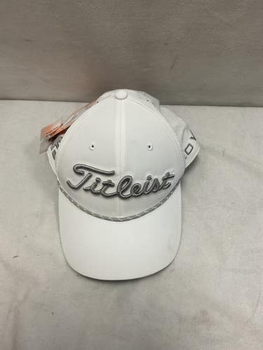 Used Titleist WHITE LOGO HAT Golf Accessory 11490-S000270952