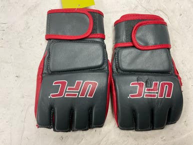 Used UFC MMA Gloves Grey Senior 11855-S000201201