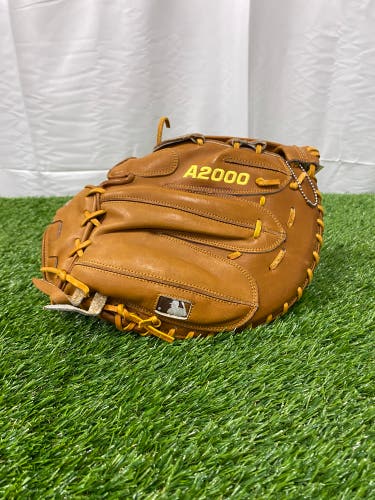 Wilson A2000 LH First Base Baseball Glove | 12.5"