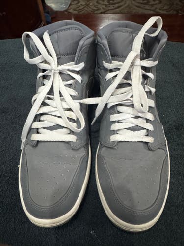 Men's Size M 11.0 (W 12.0) Air Jordan Shoes (Used)