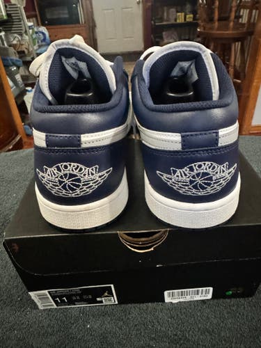 Mens 11- Nike Air Jordan 1 Low AJ1 Midnight Navy 553558-141