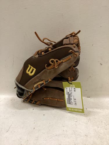 Used Wilson A600 A247BWM BB/SB First Base RH Throw White/Red/Navy 11" 11725-S000498352