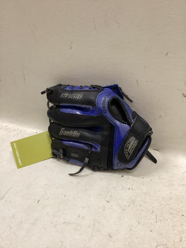 Used Franklin 22448-9.5 BB/SB Glove RH Throw Black And Navy Blue 9 1/2" 11725-S000498167