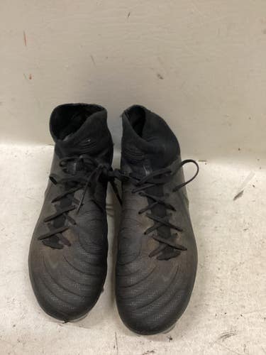 Used Nike Soccer Cleats Black Junior 05.5 11725-S000499571