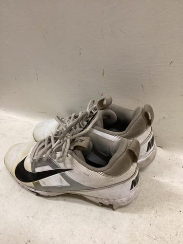 Used Nike Adult FB Cleats White Senior 8.5 11725-S000499166