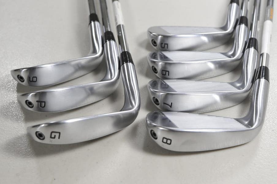Twin Cobra Set De Fers Cobra King CB 4-PW - Right-handed, Acier KBS Tour Lite Regular, état 8/10 TEC X 2025
